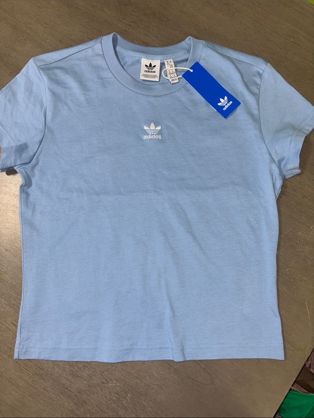 NWT - Adidas Originals - Light Blue Trefoil Crew Tee (Size Medium)